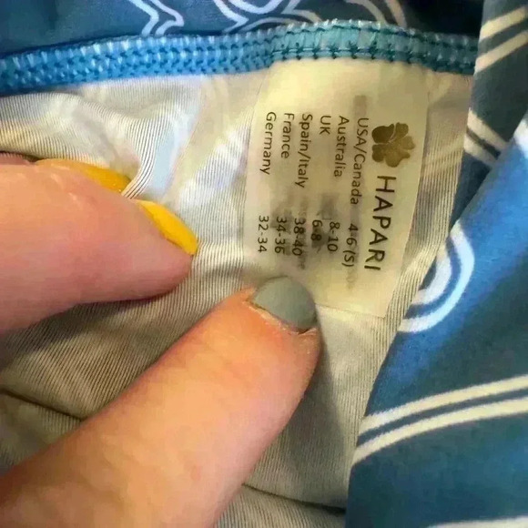 Hapari swim skirt cover up size small - Picture 6 of 7